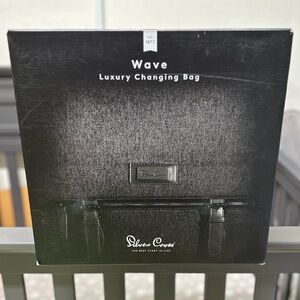 NIB Silvercross Wave Diaper bag